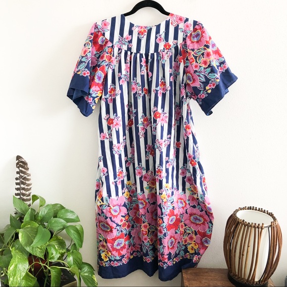 VINTAGE striped floral snap front mumu dress - Picture 6 of 8